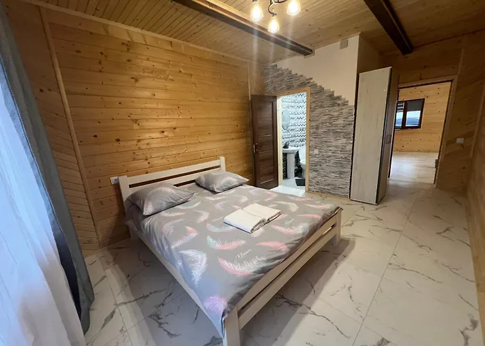 Apartamento Oniks Mykulychyn